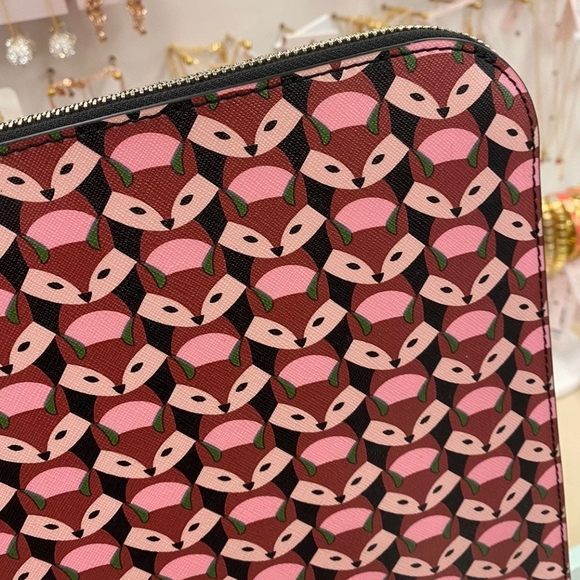 Kate Spade Pink Fox Pattern Clutch - Picture 5 of 8